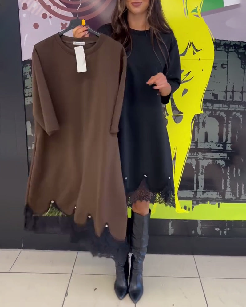 Chic Round Neck Dress with Elegant Lace Details