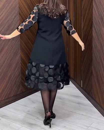 Chic Round Neck Dress with Mesh Stitching