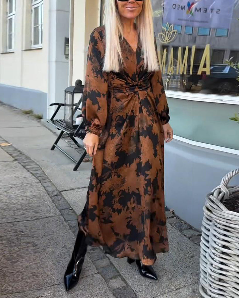 Retro Print Dress with Lantern Sleeves